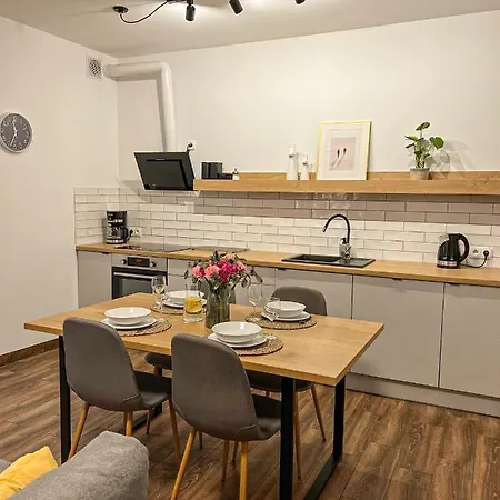 Przytulny Mickiewicza 14/3 *